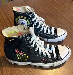 Converse Men 7 Women 9 Black High Top Sneakers Pink & Yellow Floral Embroidery thumbnail 1