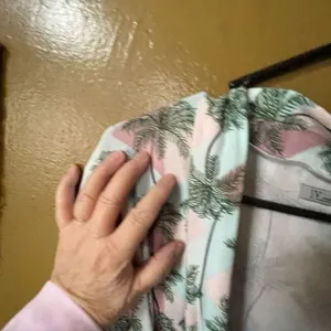 JV Joan Vass size L palm  print robe. thumbnail 3