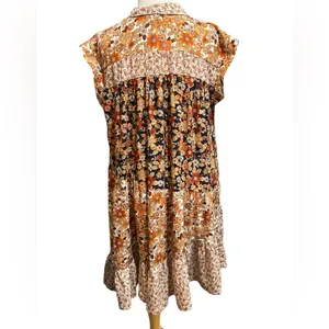 BiBi Floral mini dress, flutter sleeves, button thumbnail 3