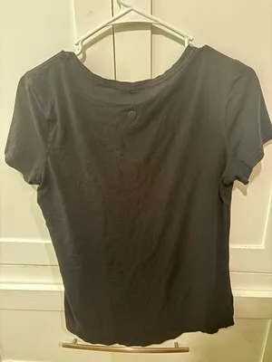 Lululemon Black  T-Shirt thumbnail 2
