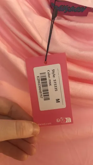 Dress thumbnail 2