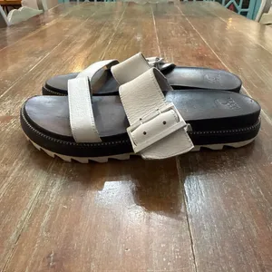 Sorel White Two Strap Leather Sandals with Black Sole Studded Detailing Women 10 thumbnail 2