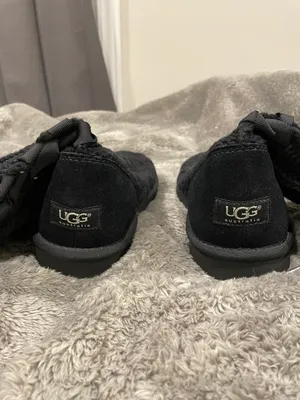 UGG Australia Isla Boots thumbnail 2