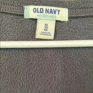 Old Navy Gray Relaxed lightweight Microfiber Sweatshirt thumbnail 2