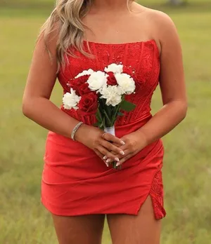 Red Homecoming Dress Size M thumbnail 1
