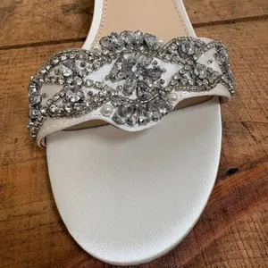 Betsey Johnson Mel Block Heel Evening Dyeable Sandals Sz 8 thumbnail 4