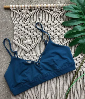 Alo Interlace Sports Bra thumbnail 2