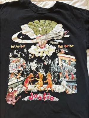 Green Day Graphic Tee Black thumbnail 2