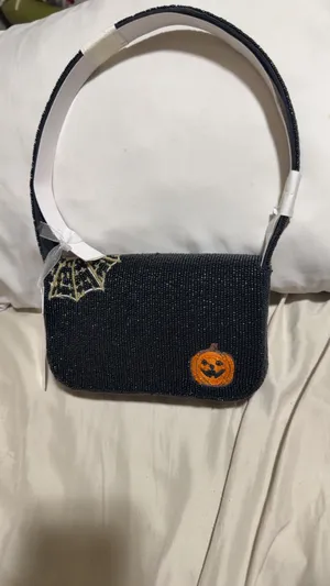 Beaded handmade Halloween purse thumbnail 6