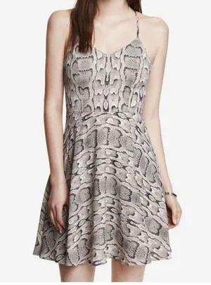 Dress thumbnail 1