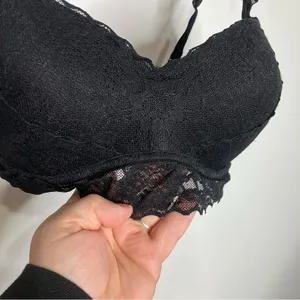 PINK Victoria’s Secret black lace padded bralette size small (D-DD cup) sexy‎ thumbnail 3