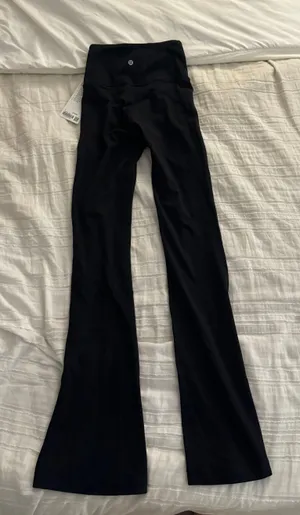 Lululemon Groove Flare Pants thumbnail 2
