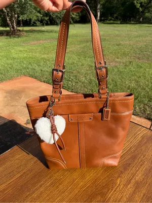 Coach Hamilton F13089 Burnished Leather Tote Cognac Brown Bag Dog Charm thumbnail 16