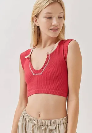Urban Outfitters Crop Tops thumbnail 1