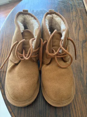 UGG Neumel Boots thumbnail 1