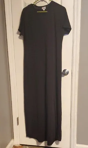 LuLaRoe Elegant Black Maxi Dress thumbnail 1