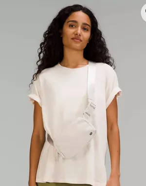 Lululemon Everywhere Belt Bag 1L - White Opal thumbnail 2