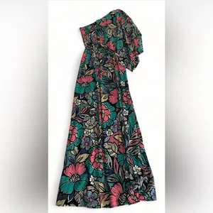 Size small Maxi one shoulder flowered dress thumbnail 2