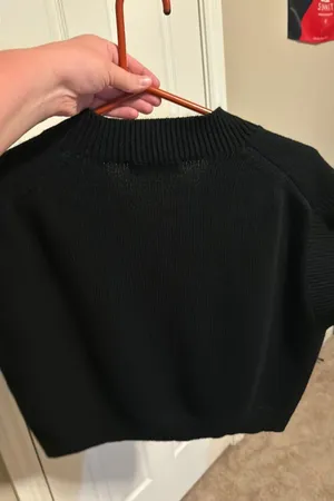 Olivaceous Cropped Sweater Vest thumbnail 3