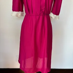 Vintage 70s 80s Pink and White Short Sleeve Midi Dress thumbnail 4