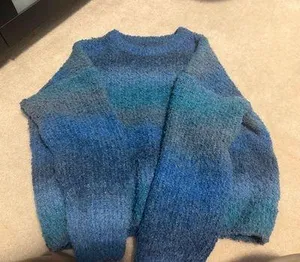 Sweater Blue Size M thumbnail 1