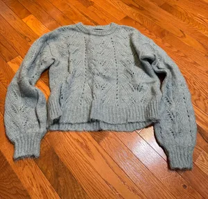 American Eagle Outfitter Sweater thumbnail 1