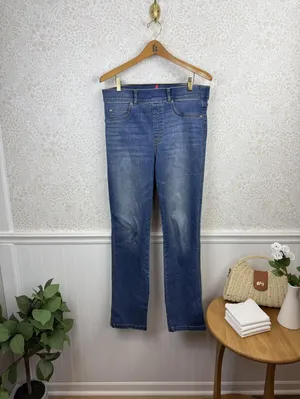 SPANX Vintage Indigo Straight-Leg Pull-on High-Rise Jeans - Size - Large thumbnail 3