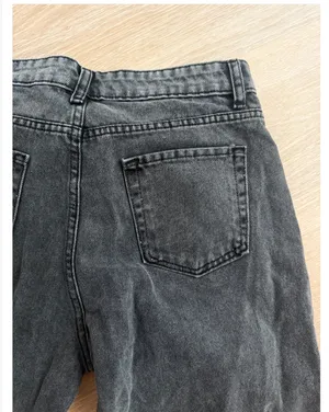 SHEIN Dark Gray Acid-Wash Straight-Leg Jeans Size M thumbnail 6
