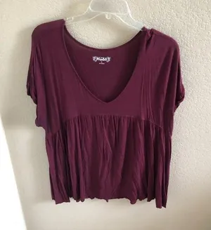 Mudd Burgundy blouse thumbnail 1
