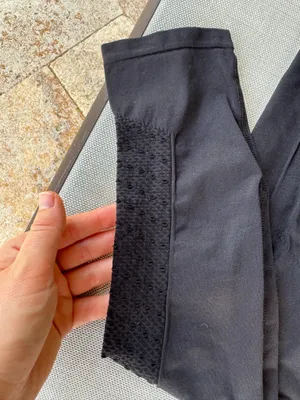 Black Fabletics Leggings thumbnail 2