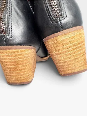 Kork-Ease Chandra Size 6.5M Black Leather Stacked Heel Booties thumbnail 9