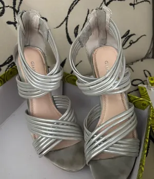 Vintage Gianni Bini silver Strappy Heels for Special Occasions thumbnail 1