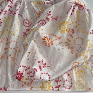 Anthropologie Maeve White Peasant Crop Top with Yellow,Orange & Pink Embroidery thumbnail 10
