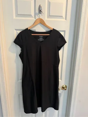 L.L. Bean Black Athletic V-Neck Cap Sleeve Midi Dress thumbnail 7