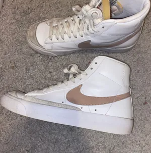 Nike Pink Blazers thumbnail 1