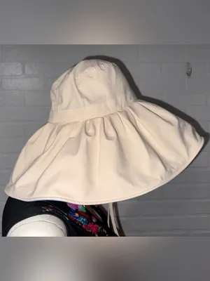 Beneunder Reversible Wide-Brim Sun Hat in Cream and Light Blue thumbnail 4