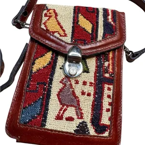 👜 Vintage Kilim Turkish Leather Crossbody Bag Rug Tapestry Organizer Purse 👜‎ thumbnail 4