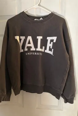 Yale University H&M Crewneck Sweatshirt thumbnail 1