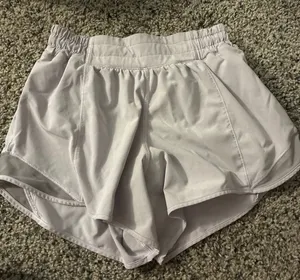 Lululemon Shorts thumbnail 1