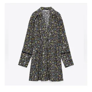 Zara Dress Womens Size Large Black‎ Floral Long Sleeve V Neck Mini New thumbnail 2