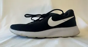 Nike Black and White Women's Athletic Running Shoe thumbnail 1