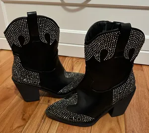 Windsor Black Cowgirl Boots thumbnail 1