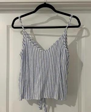 Crinkled Tie-hem Top thumbnail 3