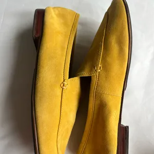 Banana Republic Demi Loafer thumbnail 5