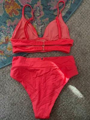 Victoria's Secret Swimwear Set thumbnail 2