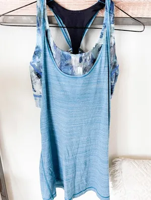 Lululemon built in bra tank thumbnail 1
