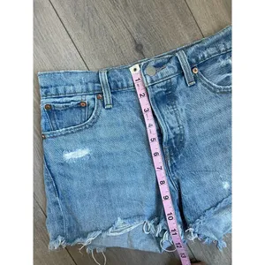 Levi's Premium Denim 100% Cotton Wedgie Shorts Snooze You Loose Distressed 26 thumbnail 9