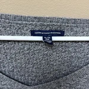 American Eagle sweater thumbnail 2