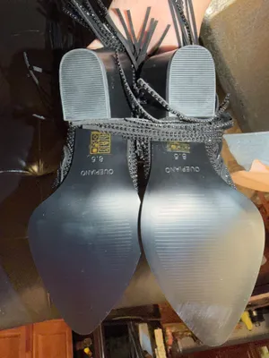 Boots Black Size 8.5 thumbnail 6