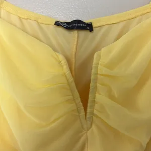 Pretty garden butter yellow mini‎ dress long sheer sleeves ruched body Size S thumbnail 4